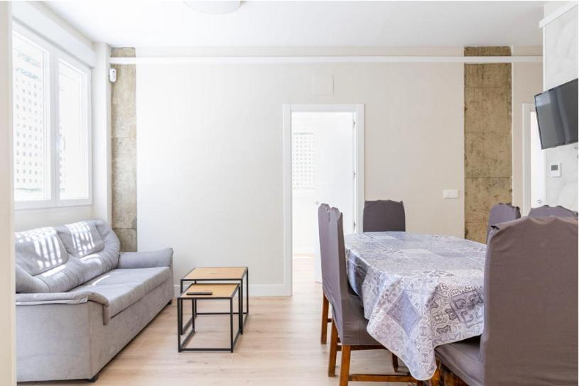 Appartement Contemporary 6bd For 12 Ventas