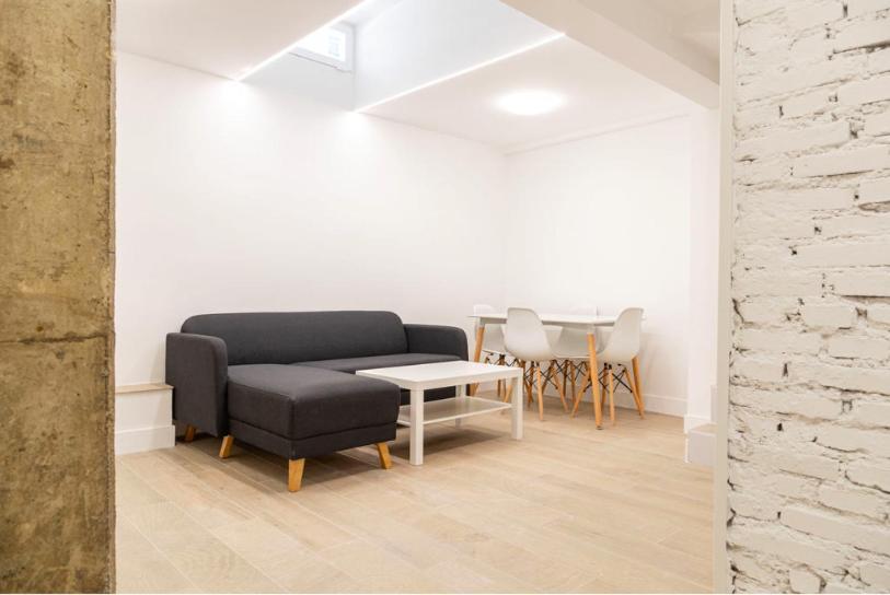 Appartement Contemporary 6bd For 12 Ventas Madrid